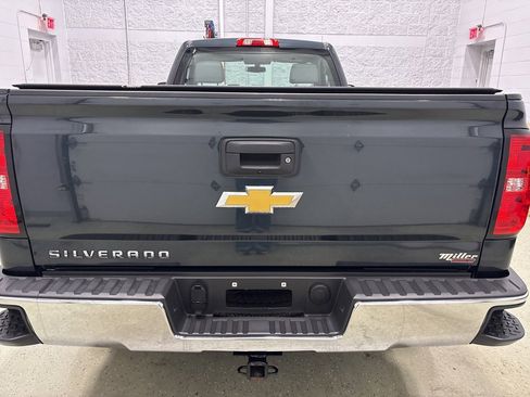 Used 2018 Chevrolet Silverado 1500 W/T w/ Chrome Bumper Package image 4