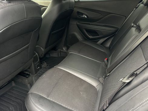 Used 2022 Buick Encore Preferred w/ Safety Package image 12