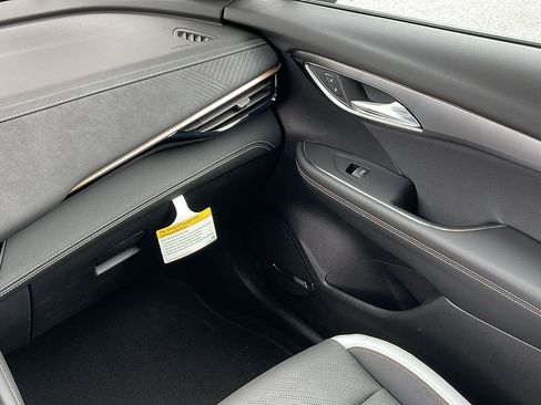 New 2026 Buick Envision Sport Touring image 29