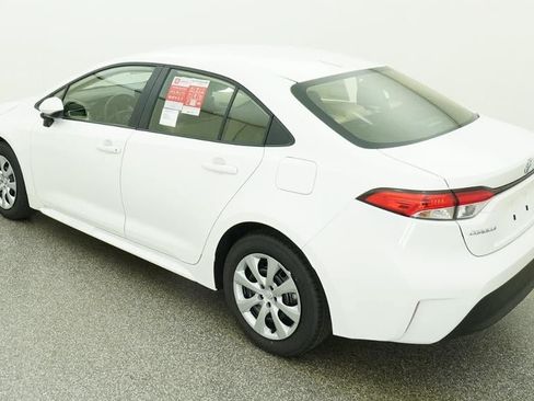 New 2026 Toyota Corolla LE FWD image 5
