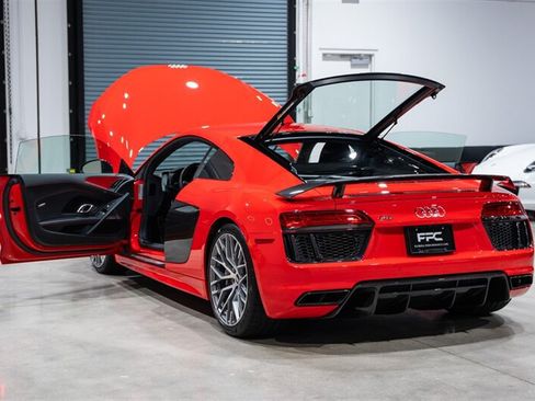 Used 2017 Audi R8 V10 plus AWD/4WD image 34