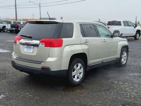 Certified 2015 GMC Terrain SLE image 8