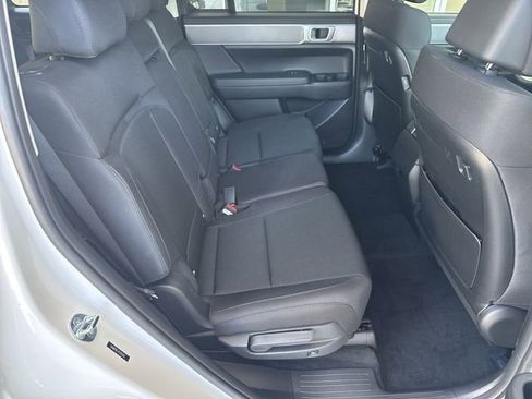 New 2026 Hyundai Santa Fe SE FWD image 15