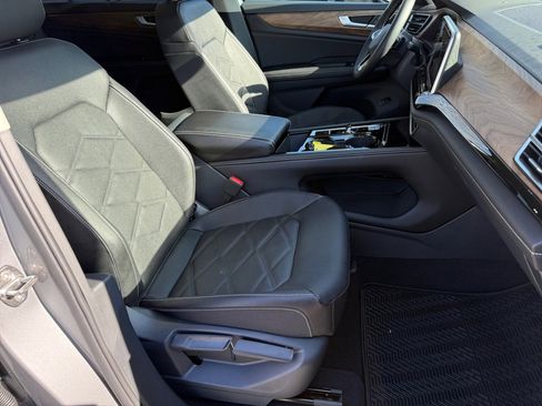 New 2026 Volkswagen Atlas SE image 28