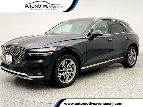 Used 2025 Genesis GV70 2.5T w/ Select Package image 1
