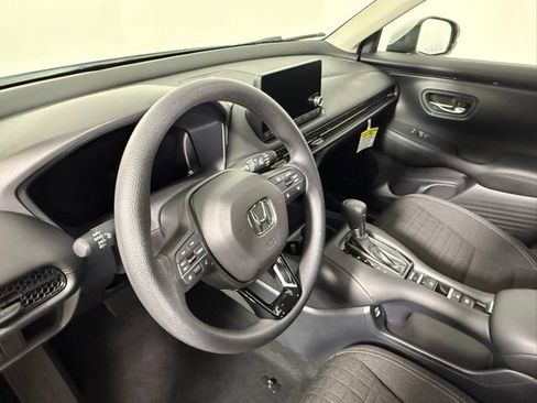 Used 2023 Honda HR-V LX image 16