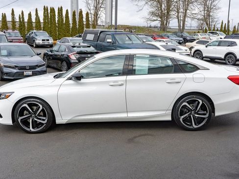 Certified 2022 Honda Accord Sport image 8