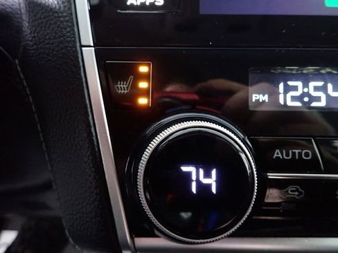 Used 2019 Subaru Outback 2.5i Limited w/ Popular Package #2 image 4