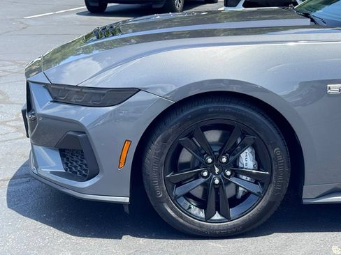 Used 2025 Ford Mustang GT RWD image 30