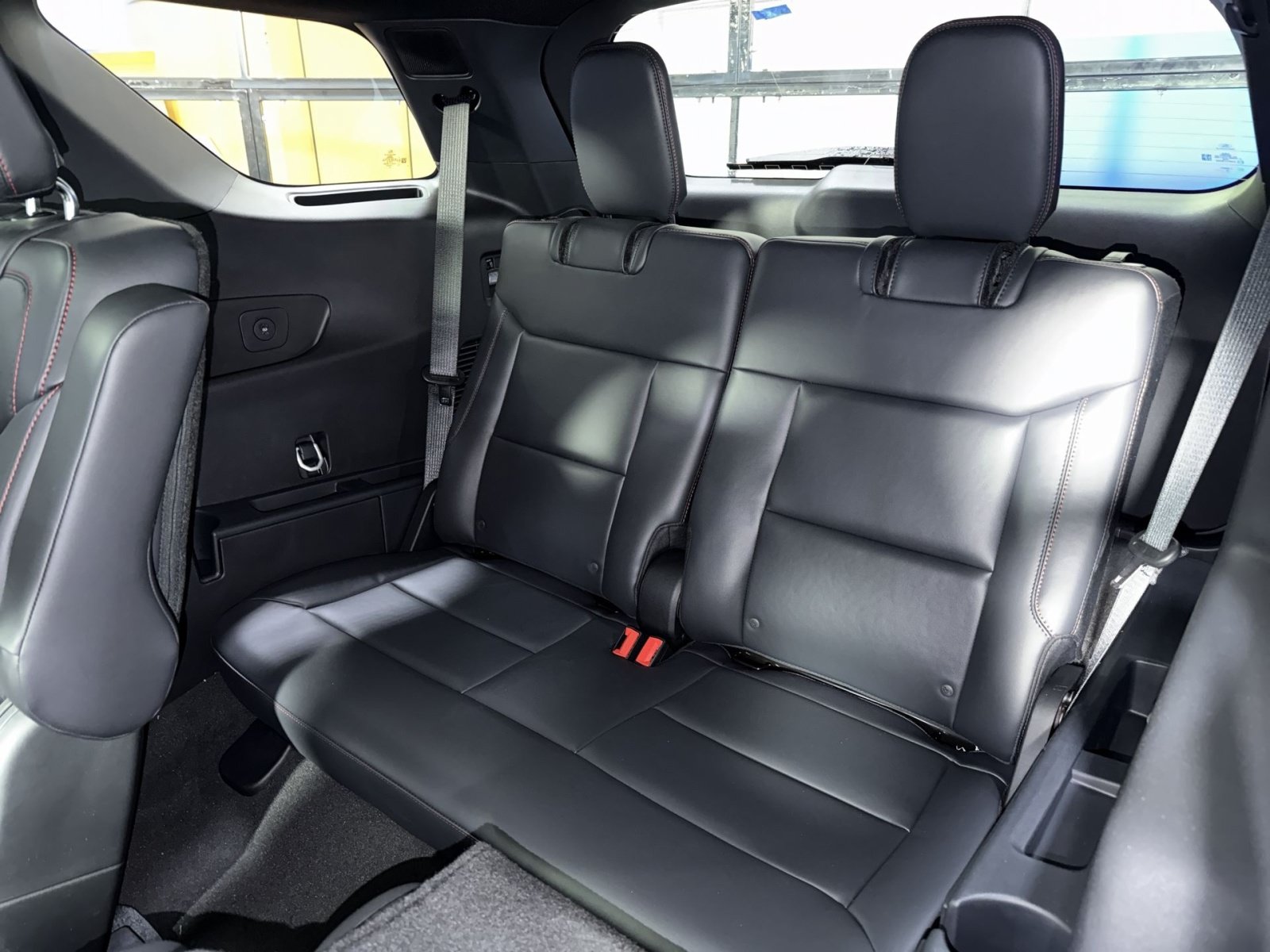New 2027 Ford Explorer ST-Line w/ Premium Package AWD/4WD image 29