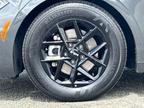 Used 2025 Kia K5 LXS FWD image 32