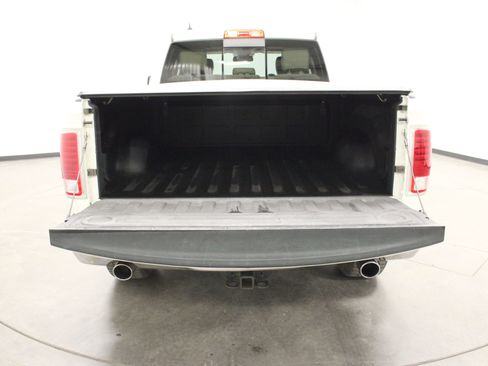 Used 2017 RAM 1500 Laramie image 14