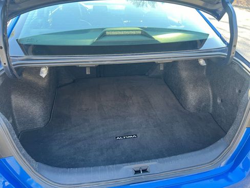 Used 2025 Nissan Altima 2.5 SR image 24