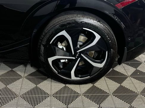 Used 2024 Kia EV6 GT-Line image 13