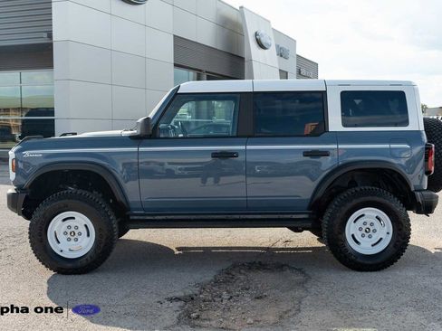 Used 2023 Ford Bronco Heritage Edition image 10