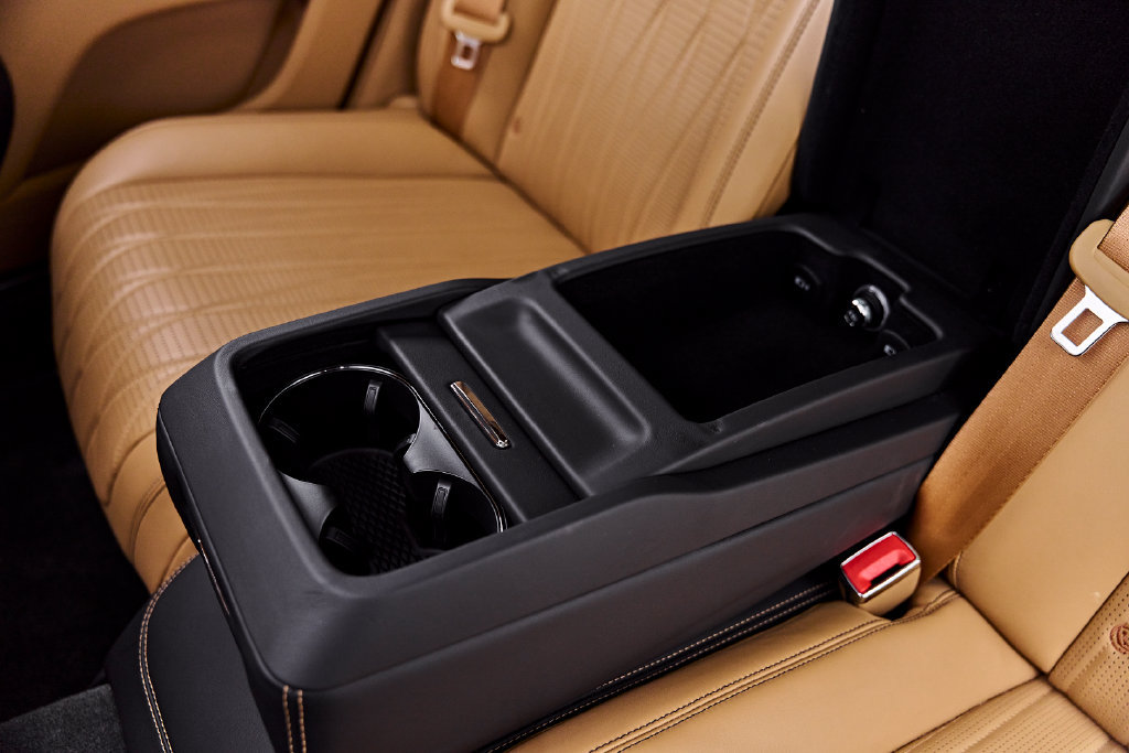 Used 2022 Bentley Flying Spur V8 AWD/4WD image 50