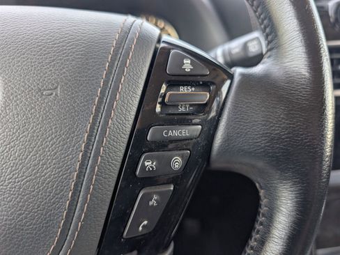 Used 2023 Nissan Armada Platinum w/ Captain's Chairs Package RWD image 26