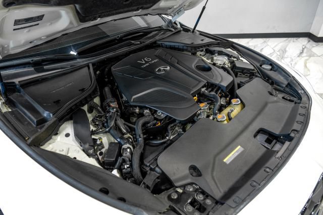 Used 2019 INFINITI Q60 3.0t Luxe RWD image 55