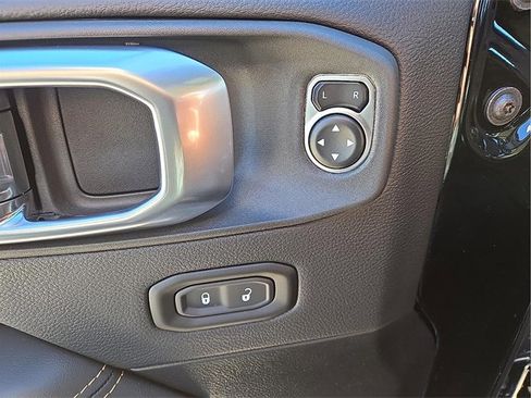 New 2026 Jeep Gladiator Sport image 15