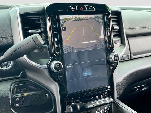 Used 2024 RAM 3500 Laramie w/ Night Edition image 14