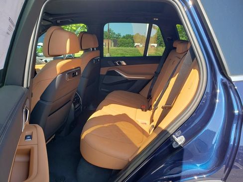 New 2026 BMW X5 xDrive40i AWD/4WD image 7