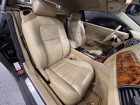 Used 2007 Jaguar XKR R image 26