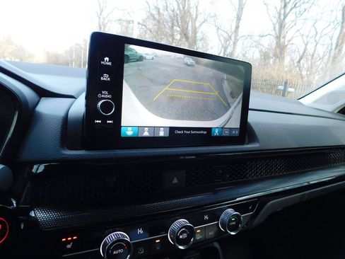 Used 2024 Honda CR-V EX-L image 11