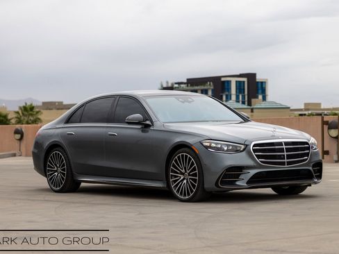Used 2023 Mercedes-Benz S 500 4MATIC w/ AMG Line image 1