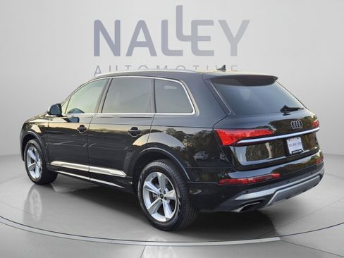 Used 2025 Audi Q7 3.0T Premium w/ Convenience Package AWD/4WD image 3