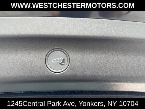 Used 2021 Tesla Model Y Long Range AWD/4WD image 28