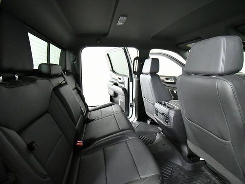 Used 2025 Chevrolet Silverado 1500 LT Trail Boss w/ Convenience Package II image 24