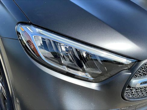 Certified 2024 Mercedes-Benz GLC 300 4MATIC image 28