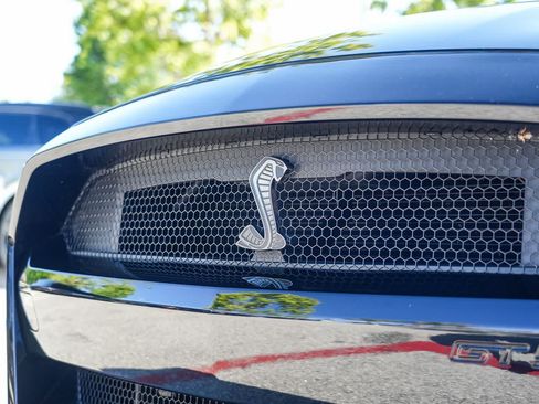 Used 2020 Ford Mustang Shelby GT500 w/ Technology Package RWD image 12