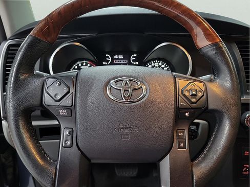 Certified 2019 Toyota Sequoia Platinum AWD/4WD image 16