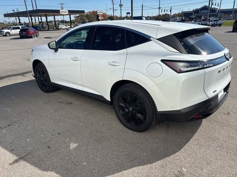 New 2025 Nissan Murano SV AWD/4WD image 6
