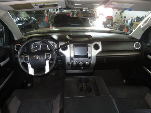 Used 2016 Toyota Tundra SR5 w/ TRD Off Road Package image 43