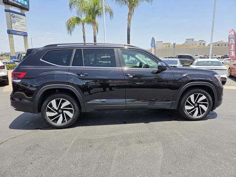 Certified 2024 Volkswagen Atlas SE AWD/4WD image 11