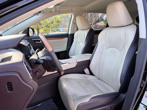 Used 2017 Lexus RX 350 FWD w/ Premium Package image 35