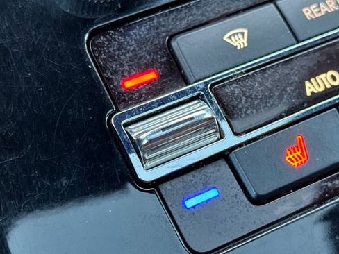 Used 2020 Lincoln Navigator L Reserve w/ Equipment Group 208A Reserve image 30