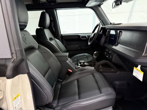 New 2025 Ford Bronco Badlands AWD/4WD image 22