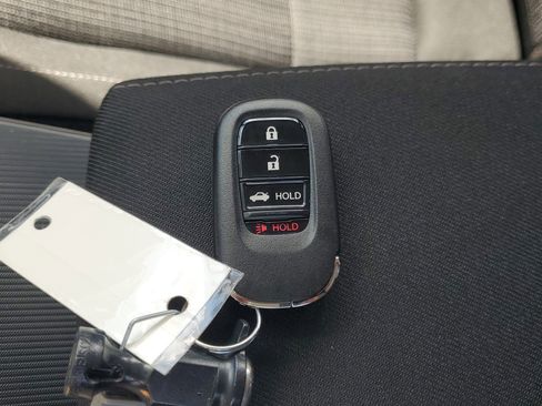 Used 2023 Honda Civic LX image 29