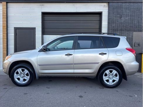 Used 2007 Toyota RAV4 4WD image 7