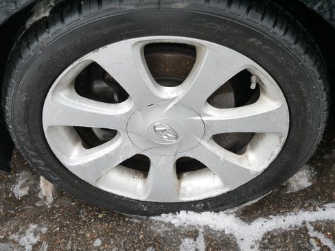 Used 2013 Hyundai Elantra Limited image 5