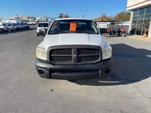Used 2009 Dodge Ram 2500 Truck ST image 2