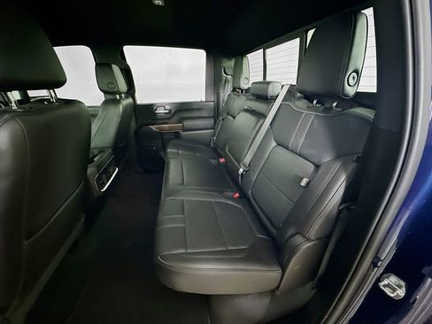 Used 2022 Chevrolet Silverado 3500 High Country image 13