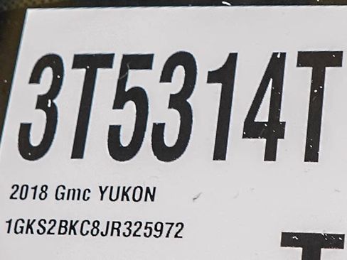 Used 2018 GMC Yukon SLT w/ Open Road Package AWD/4WD image 34