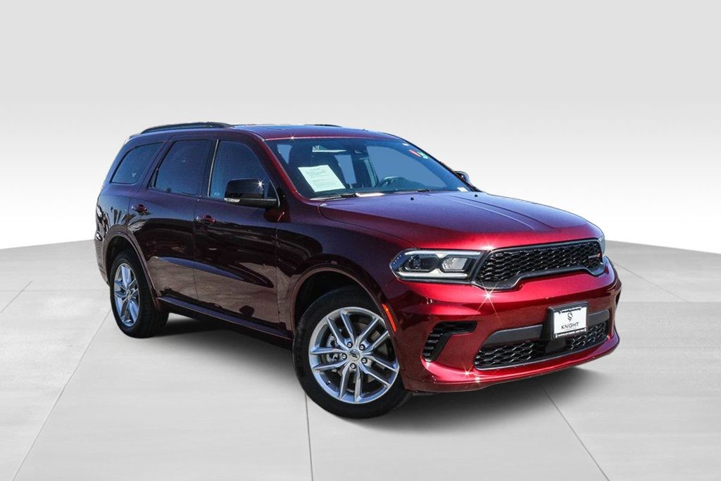 Used 2024 Dodge Durango GT AWD/4WD image 2