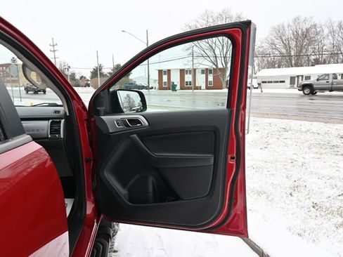 Used 2020 Ford Ranger XLT w/ FX4 Off-Road Package image 18