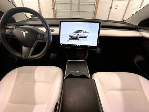 Used 2022 Tesla Model 3 Long Range image 15