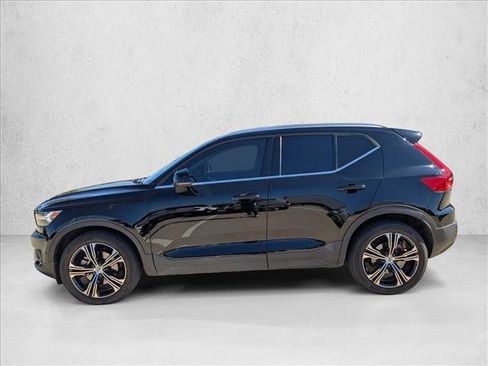 Used 2021 Volvo XC40 T5 Inscription w/ Advanced Package image 8